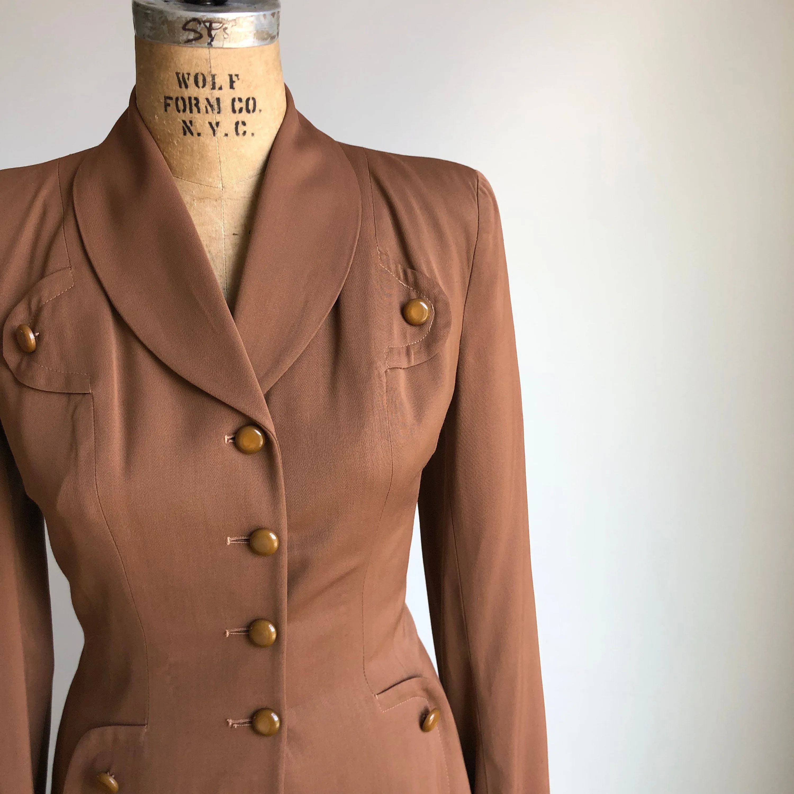 1940s Van Houten Terracotta Brown Suit Fantastic Tailoring SMALL