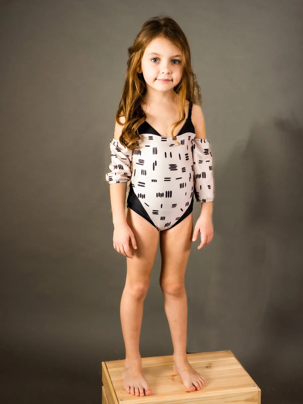Girls One-Piece Swimsuit with sleeve-MD38000