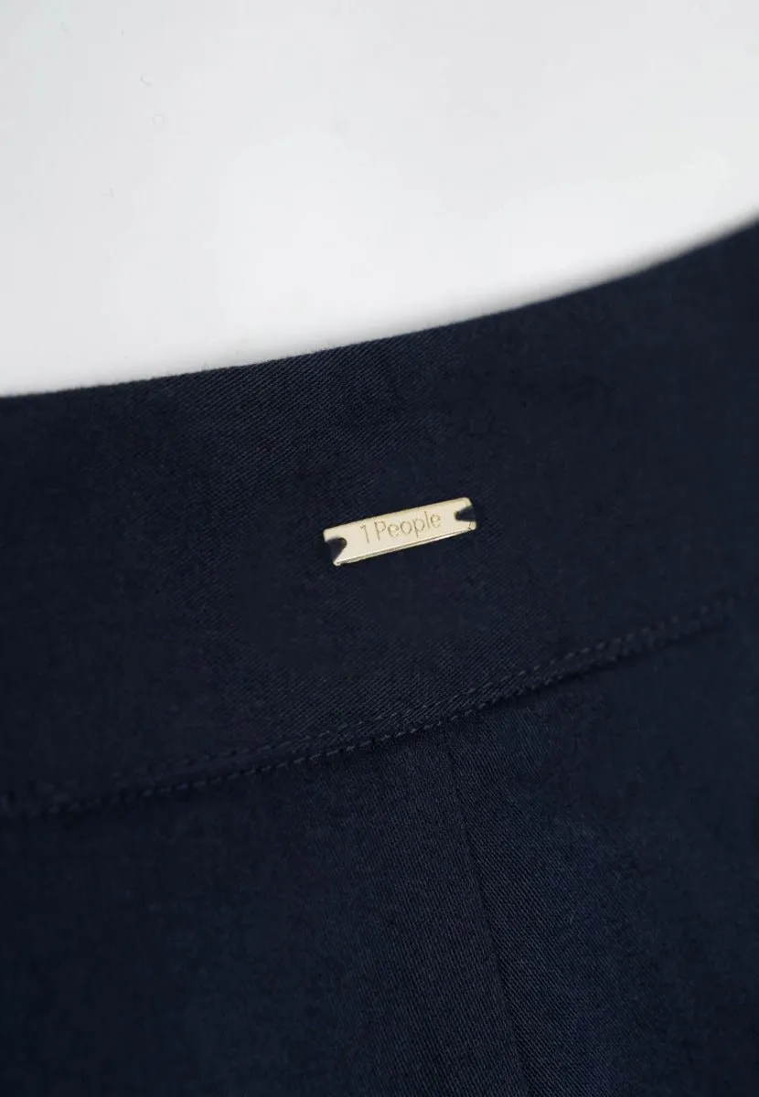 Salo QVD Tapered Trousers in Blackbird